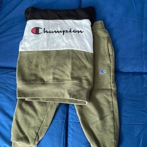 Toddler boys 3T sweat set